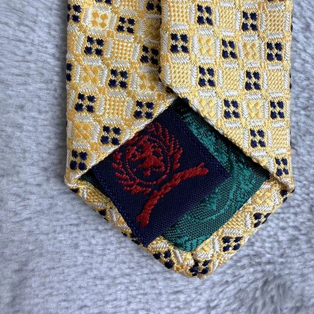 Tommy Hilfiger Mens Silk Tie Blue Yellow Geometric‎ Pattern USA Made